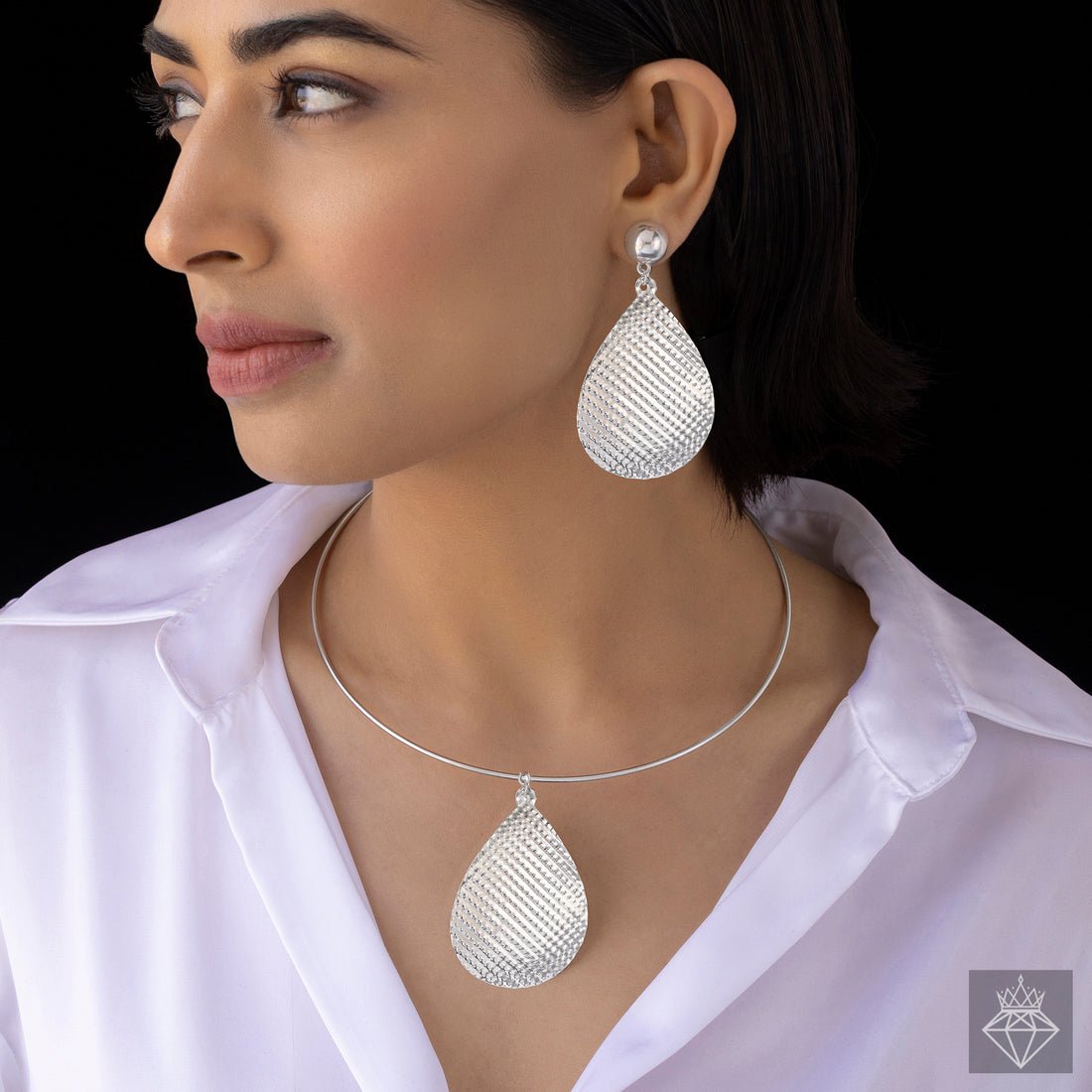 EYRA Necklace Anti-Tarnish Silver Hasli With Earrings