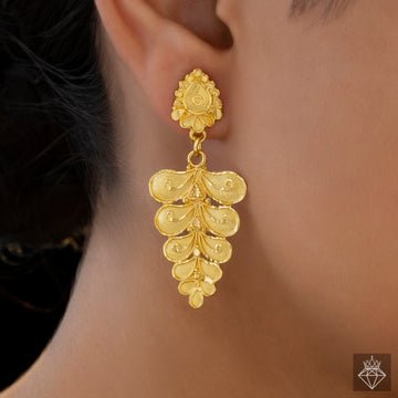 EYRA Earrings Anti-Tarnish Golden Danglers