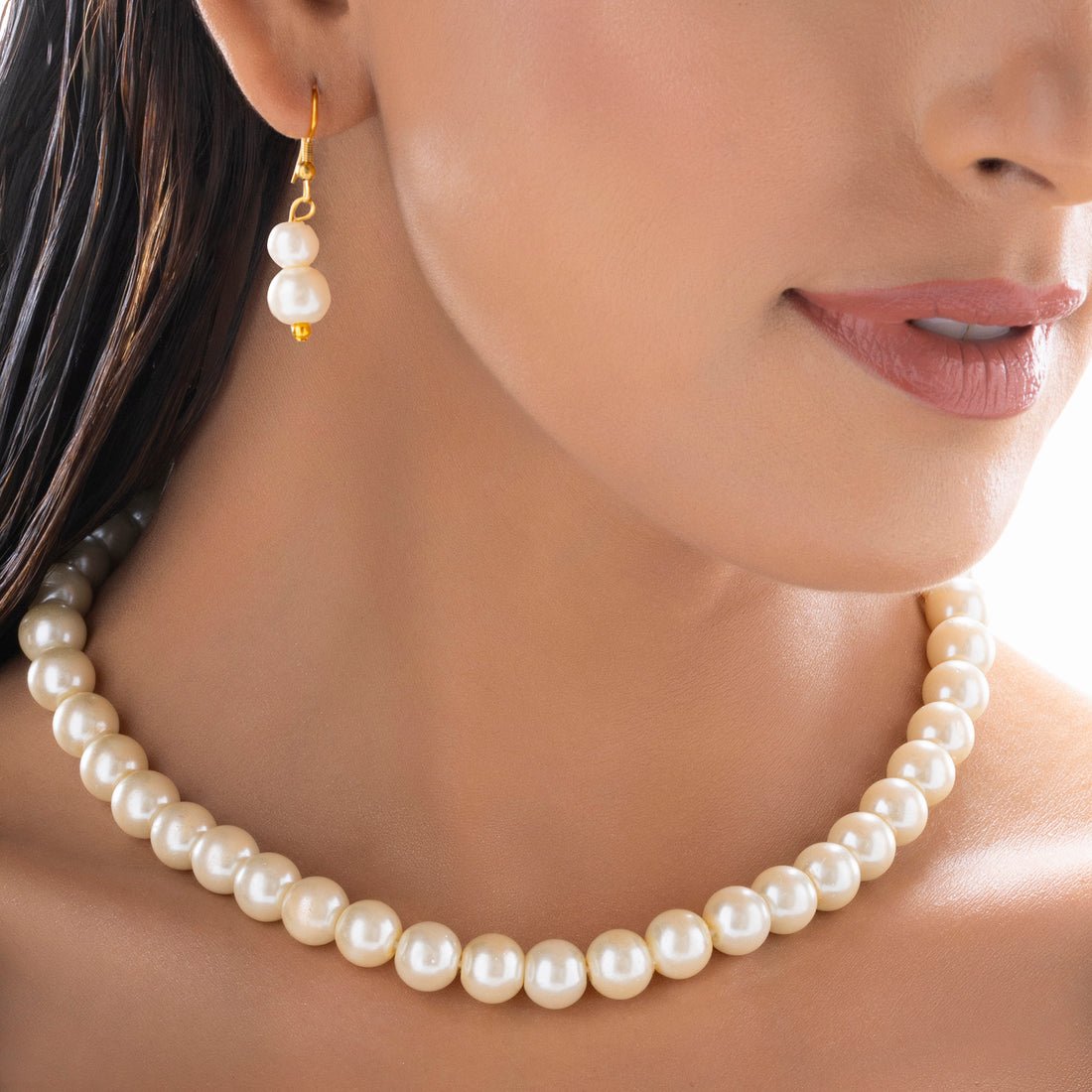 EYRA Necklace Classic Pearl Set With Earrings