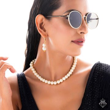 EYRA Necklace Classic Pearl Set With Earrings