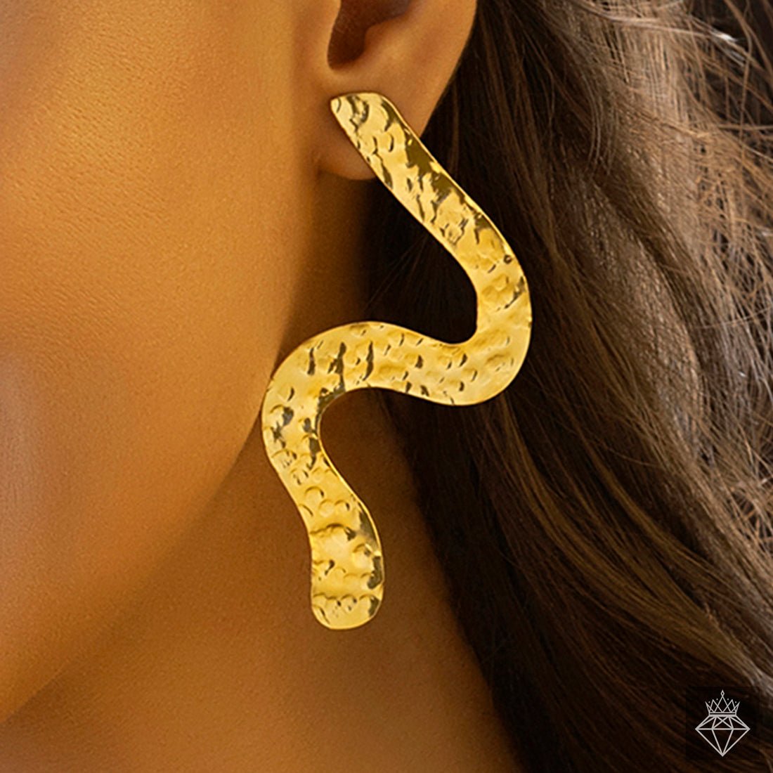 EYRA Earrings Anti-Tarnish Wavy Danglers