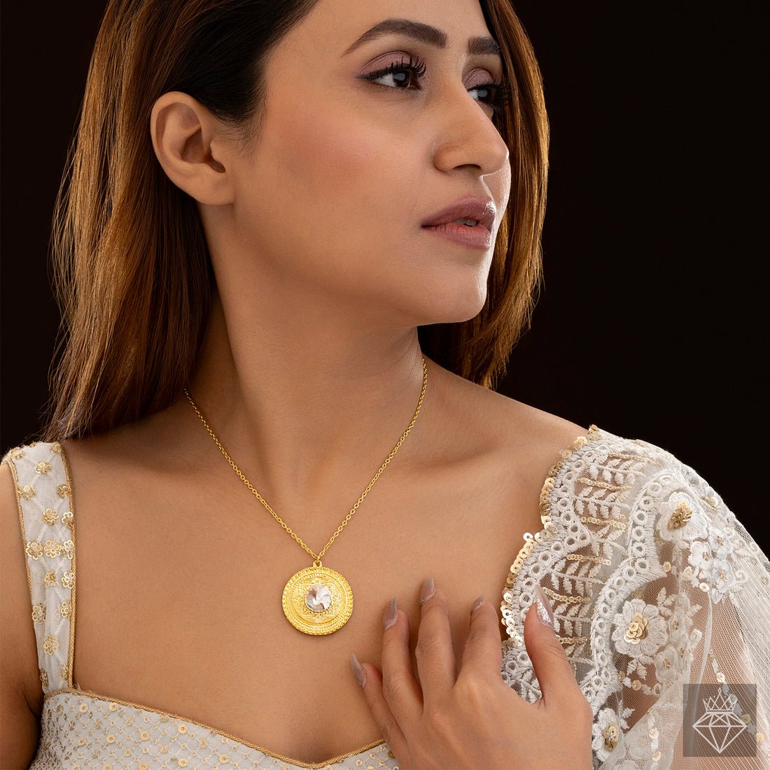 EYRA Necklace Anti-Tarnish Artistic Crystal Pendant