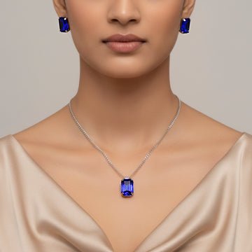 EYRA Necklace Anti-Tarnish Pendant Set With Earrings